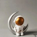 Figurine Astronaute Lune Déco Science