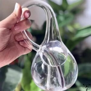 bouteille de klein en verre artistique petite cuisine 701 1
