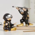 figurine porte stylo plongeurs pour bureau audacieux 834 1