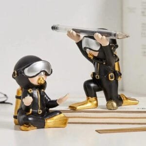 Figurine Porte-stylo Plongeurs pour Bureau Audacieux - Figurine