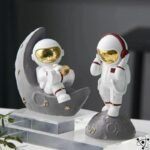 Figurines Astronautes Musiciens Galactiques Uniques
