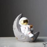 Figurines Astronautes Musiciens Galactiques Uniques