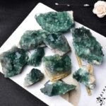 fluorite verte elegance naturelle pour votre espace 50 80g pierre 655 1