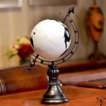 Globe Terrestre élégant 21cm x 17cm pour Décoration Classique Moderne