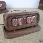 horloge a tube nixie en bois massif 702 1