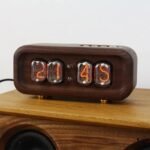 horloge a tube nixie en bois massif sans socle 455 1