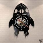 horloge murale originale fusee led pour enfants 320 1