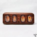 horloge nixie en bois de noyer avec tubes in 12 fonce 577 1