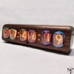 horloge nixie noyer bluetooth cathode froide unique fonce 863 1