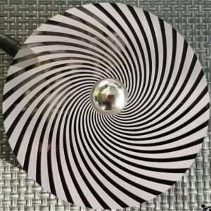 irondream levitation magnetique boule metallique suspendue globe 886 1
