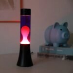 lampe a lave violet magique et apaisante 538 1