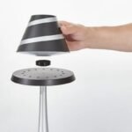 lampe magnetique levitation spirale abat jour tourne noir 886 1