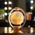 Lampe Magnétique Lune Multicolore Magique