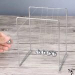 pendule de newton en acier avec billes dacier 371 1