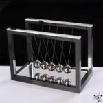 pendule de newton miroir elegant et unique 592 1