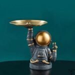 plateaux astronautes peace pour une decoration spatiale fun noir 782 1
