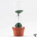 Sablier Magnétique Vert – Art Visuel Enchanteur