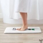 Tapis de Bain Science pour un Sanctuaire Innovant