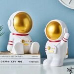 Tirelire Astronautes 20cm x 19cm Aventure Spatiale