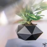vase en levitation design epure pour decoration florale 314 1