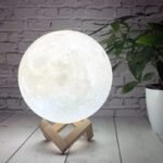 Veilleuse Lune en Bois Pur et Polystyrène Anti-choc