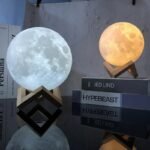Veilleuse Lune en Bois Pur et Polystyrène Anti-choc
