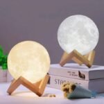 Veilleuse Lune en Bois Pur et Polystyrène Anti-choc